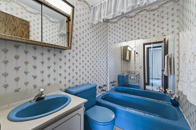 2420 Lancaster Lane N, Plymouth, MN 55441