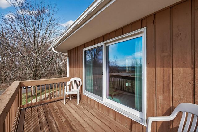 2420 Lancaster Lane N, Plymouth, MN 55441