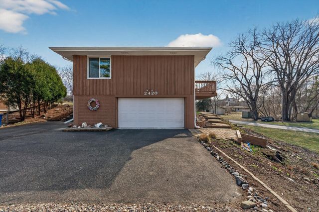 2420 Lancaster Lane N, Plymouth, MN 55441