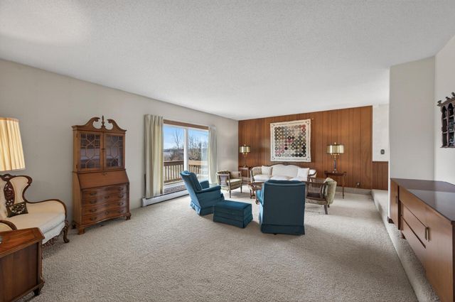 2420 Lancaster Lane N, Plymouth, MN 55441