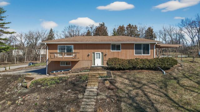 2420 Lancaster Lane N, Plymouth, MN 55441