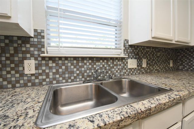 21603 Falvel Lake Drive, Spring, TX 77388