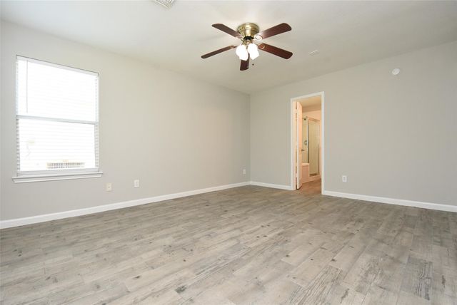 21603 Falvel Lake Drive, Spring, TX 77388