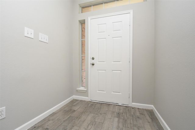 21603 Falvel Lake Drive, Spring, TX 77388