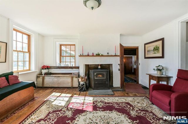 404 Washington Avenue, Dumont, NJ 07628
