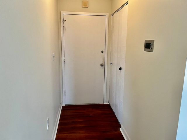 1006 Paradise Road 2-A, Swampscott, MA 01907