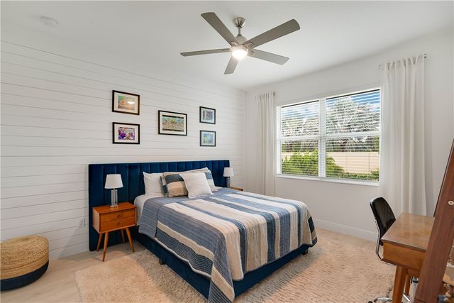 5691 Bent Pine Square, Vero Beach, FL 32967