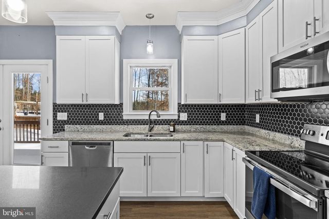 820 KENNON RD, Mineral, VA 23117