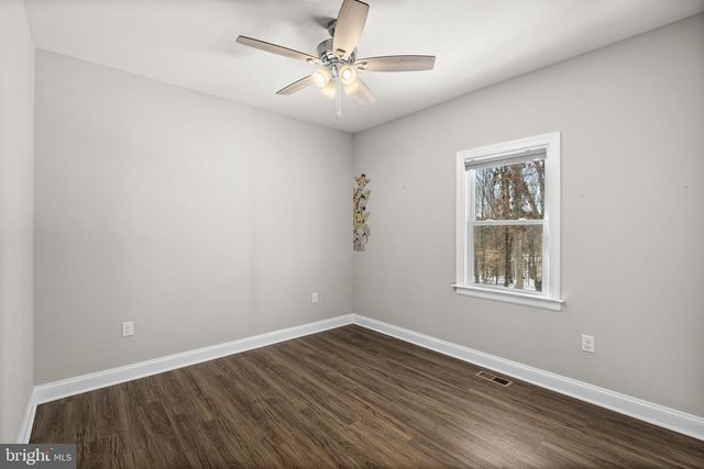 820 KENNON RD, Mineral, VA 23117