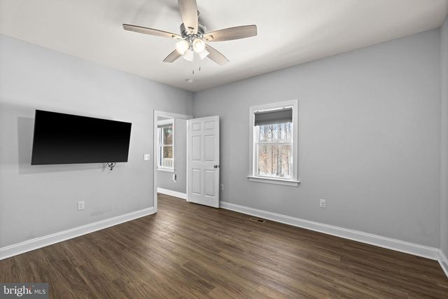 820 KENNON RD, Mineral, VA 23117