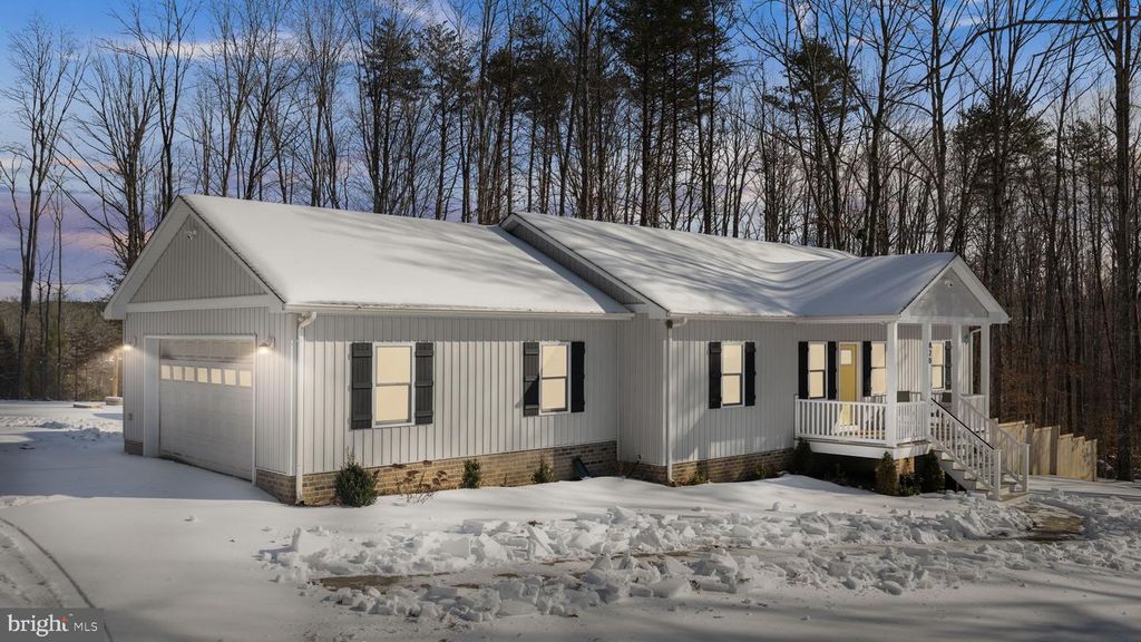 820 KENNON RD, Mineral, VA 23117