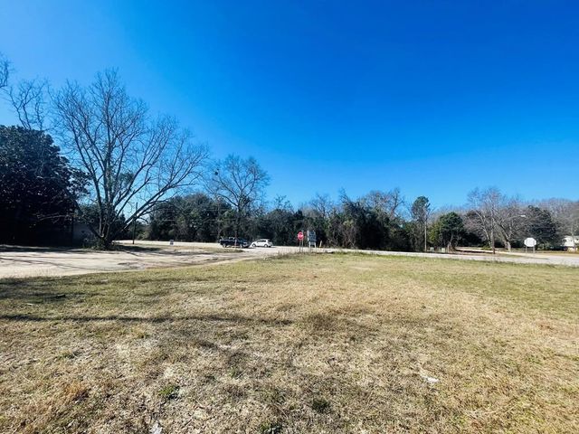 1531 Peach Orchard Road, Sumter, SC 29154