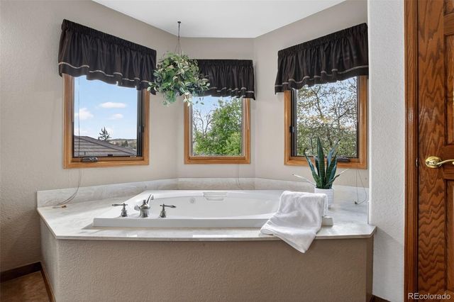 3231 Arbutus Street, Golden, CO 80401