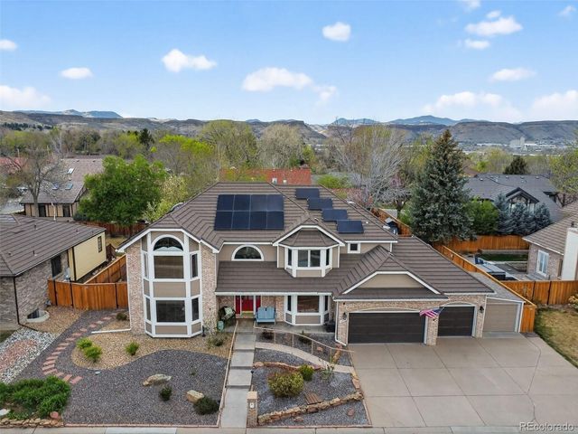 3231 Arbutus Street, Golden, CO 80401