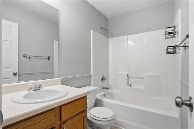 4098 Parks Road, Flowery Branch, GA 30542
