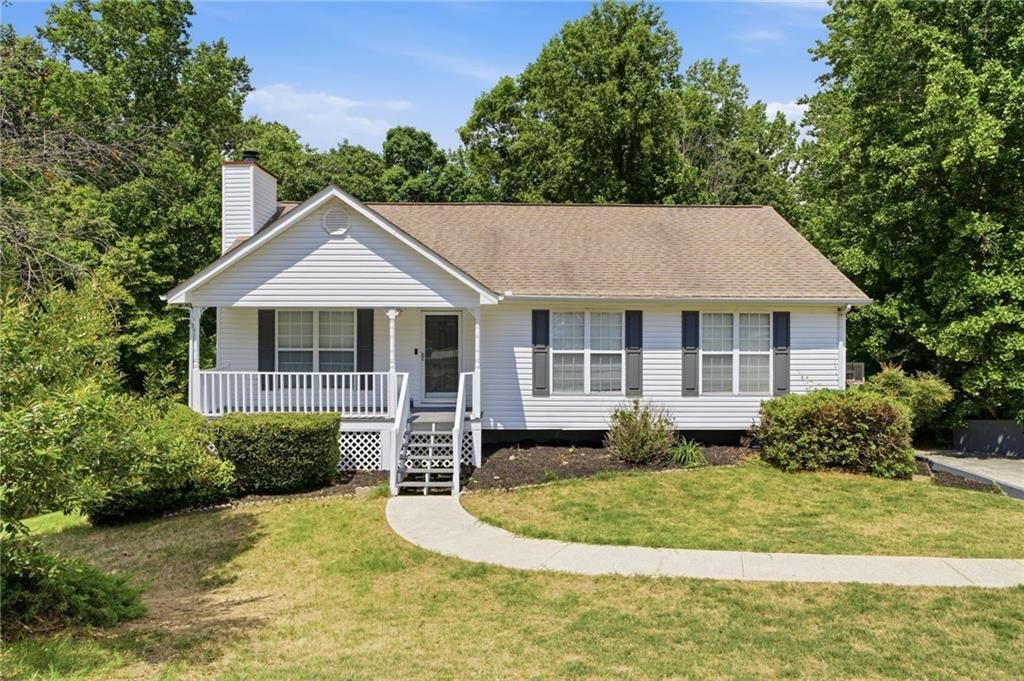 4098 Parks Road, Flowery Branch, GA 30542