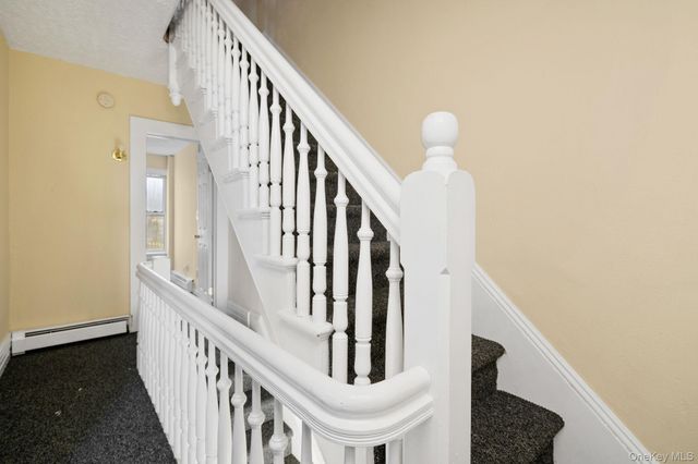 61 Overlook Place, Newburgh, NY 12550