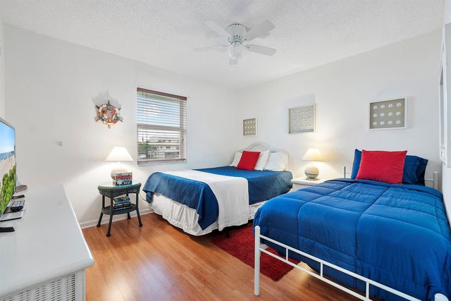 1968 NE 3rd Street 1, Deerfield Beach, FL 33441