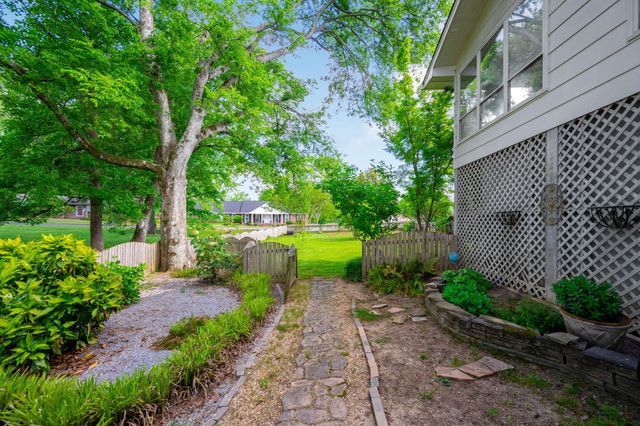 117 Rackham Road, Hixson, TN 37343