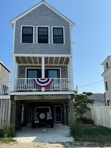 13 Lewis Ct, Duxbury, MA 02332