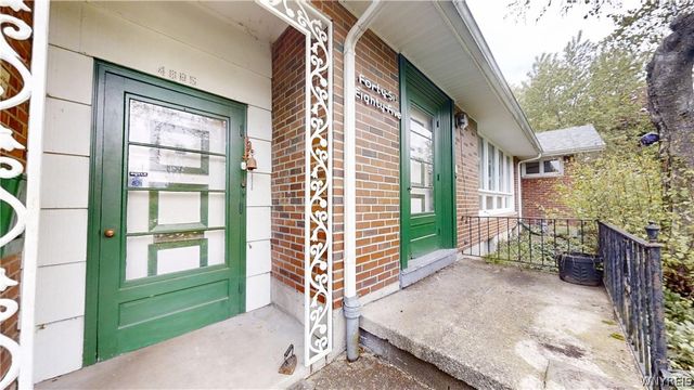 4685 Main Street, Amherst, NY 14226