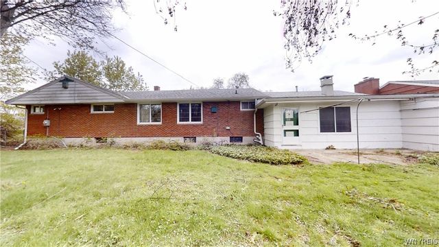 4685 Main Street, Amherst, NY 14226