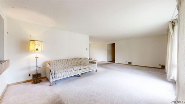 4685 Main Street, Amherst, NY 14226