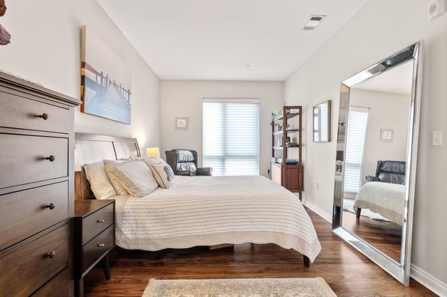 3531 Washington St Unit 304, Boston, MA 02130