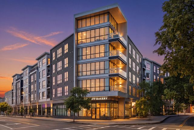 3531 Washington St Unit 304, Boston, MA 02130