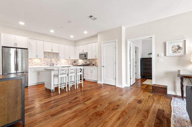 3531 Washington St Unit 304, Boston, MA 02130