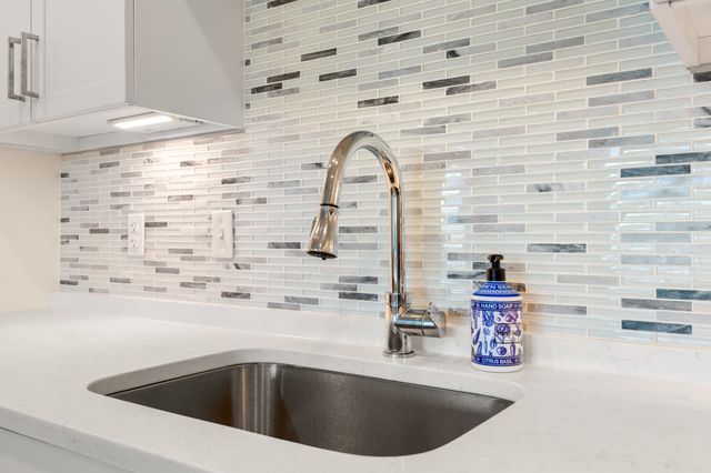 3531 Washington St Unit 304, Boston, MA 02130