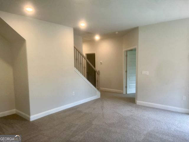 221 Shoreline Way, Macon, GA 31220