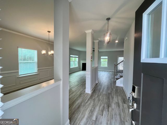 221 Shoreline Way, Macon, GA 31220