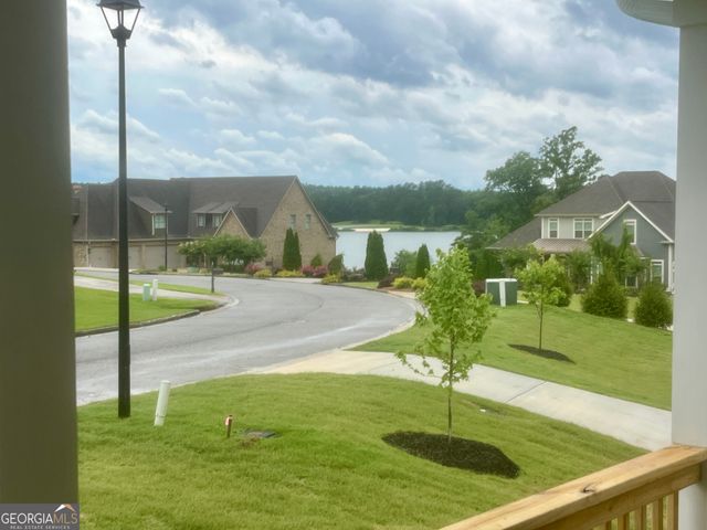 221 Shoreline Way, Macon, GA 31220