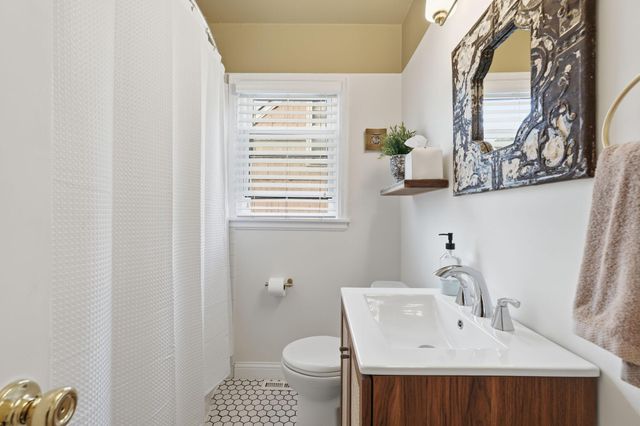 2840 Brunswick Avenue S, Saint Louis Park, MN 55416
