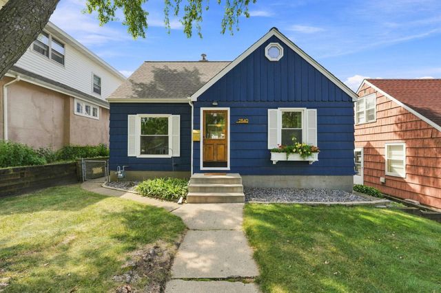 2840 Brunswick Avenue S, Saint Louis Park, MN 55416