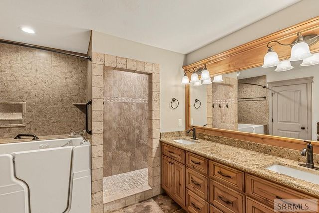 6203 High Willow Lane, Idaho Falls, ID 83406