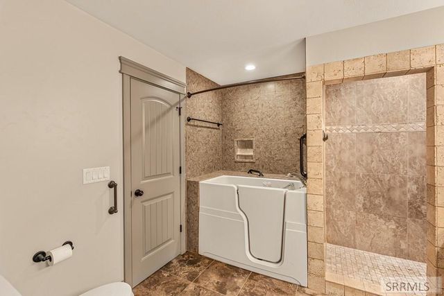 6203 High Willow Lane, Idaho Falls, ID 83406