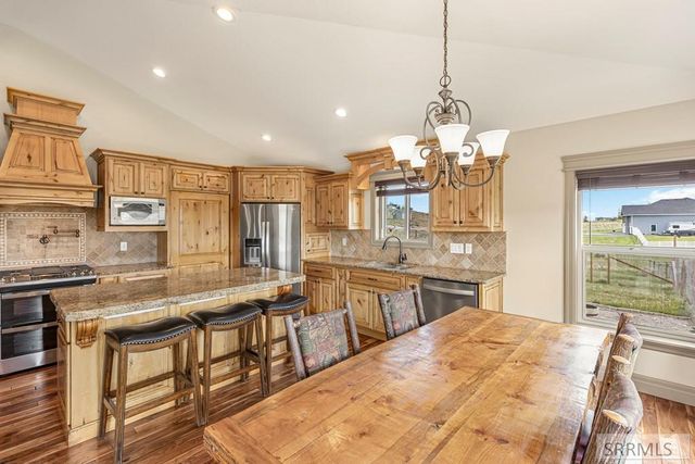6203 High Willow Lane, Idaho Falls, ID 83406