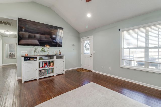 4270 Mossyoak Lane, Dalzell, SC 29040