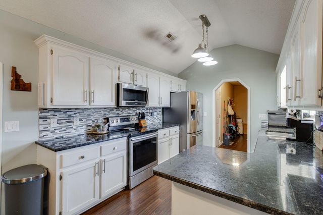 4270 Mossyoak Lane, Dalzell, SC 29040