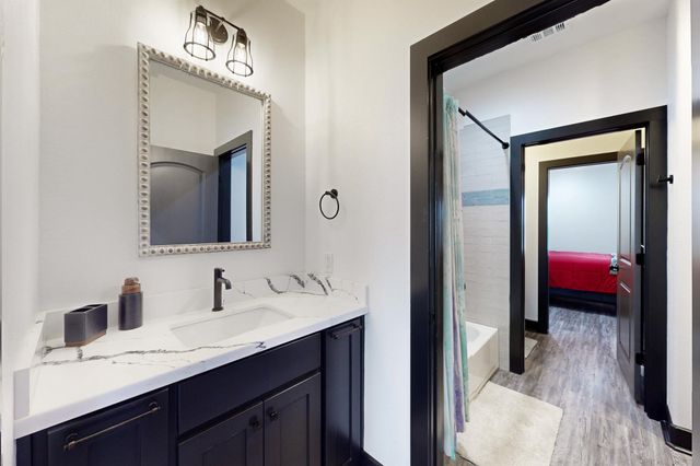 10477 Acacia Lane, Hearne, TX 77859