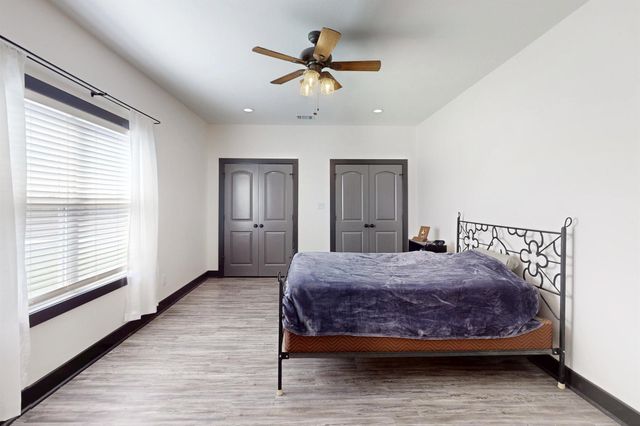 10477 Acacia Lane, Hearne, TX 77859