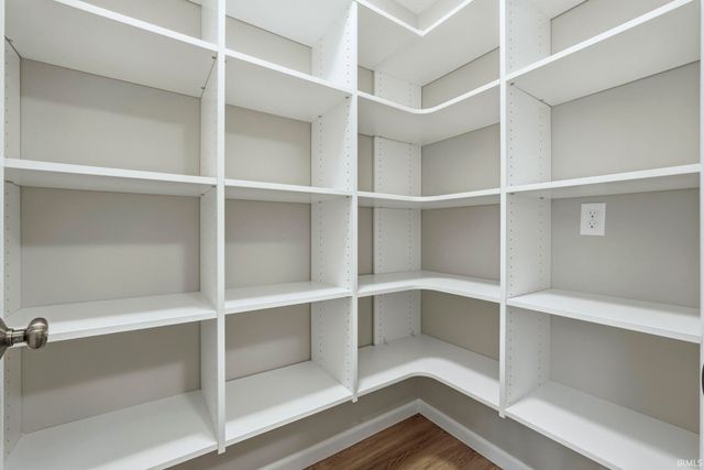 802 Lagonda Trail, Fort Wayne, IN 46818