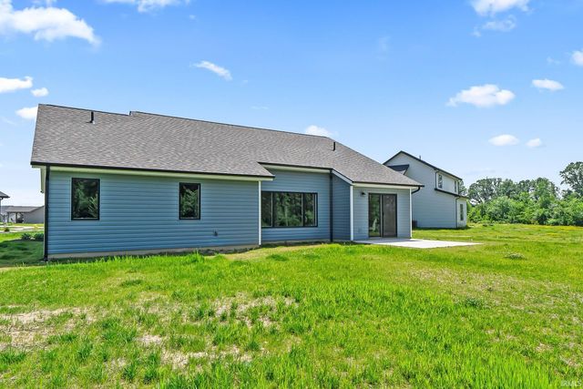 802 Lagonda Trail, Fort Wayne, IN 46818