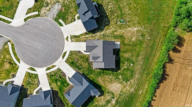 802 Lagonda Trail, Fort Wayne, IN 46818