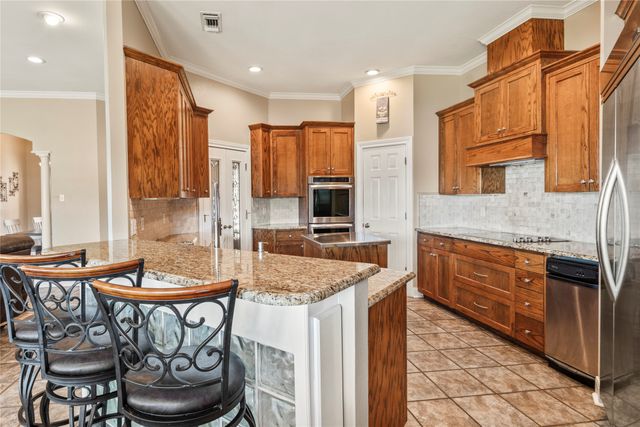 180 Surls Drive, Mabank, TX 75156