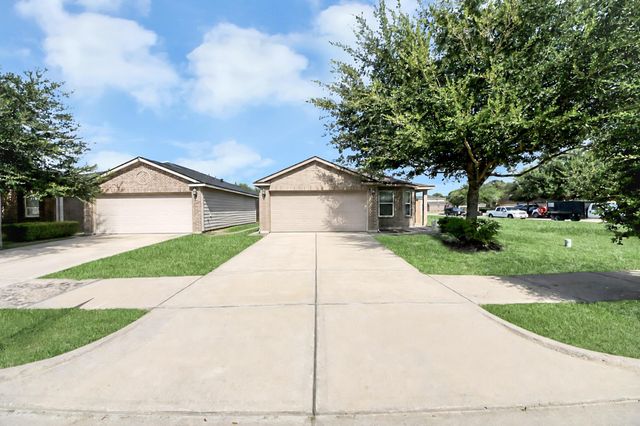 11219 Hall Terrace Court, Houston, TX 77075