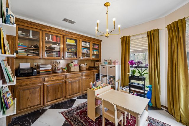 5209 Commander Court, Arlington, TX 76017