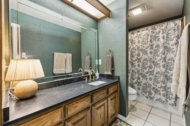 5209 Commander Court, Arlington, TX 76017